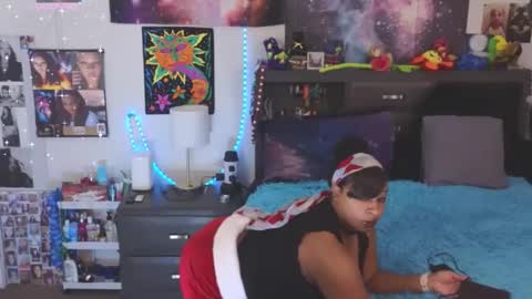 realgoddessdream online show from February 3, 12:20 am