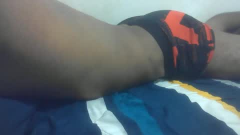 Snapshot of realmenol24k chatting on July 5, 4:19 am SexyFlacko online show from July 5, 4:19 am