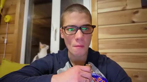 AliceEve online show from February 25, 2:32 am