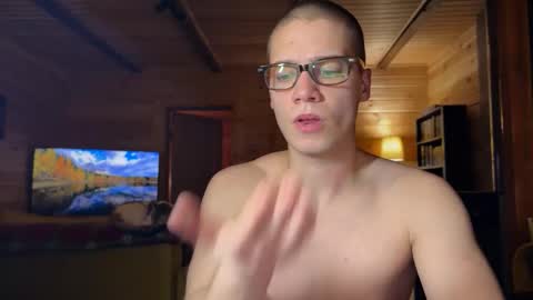 AliceEve online show from March 14, 5:40 pm