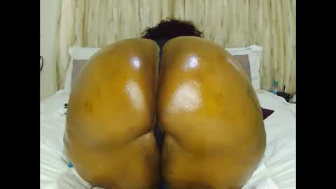 REAL1SWEETHEART online show from May 19, 5:36 am