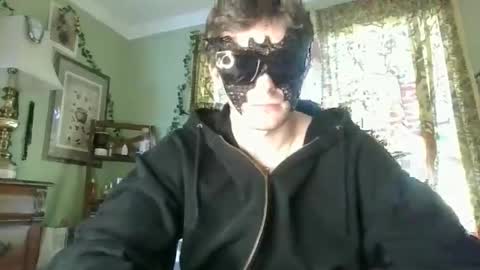 realzademeadows online show from April 20, 3:59 pm