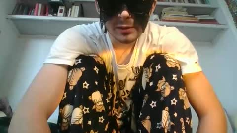 realzademeadows online show from April 30, 2:01 pm