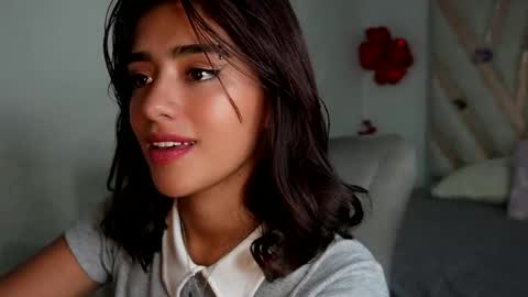 Snapshot of rebeca_cortez55 chatting on February 13, 7:52 pm Rebecca online show from February 13, 7:52 pm