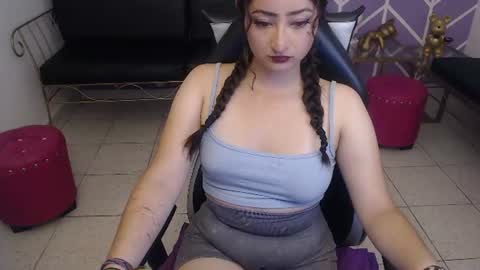 Snapshot of rebeca_dreams chatting on June 11, 8:51 pm Rebeca dreams online show from June 11, 8:51 pm
