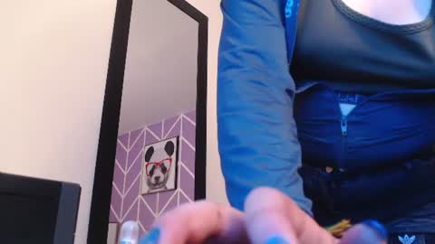 Snapshot of rebeca_dreams chatting on June 17, 8:32 pm Rebeca dreams online show from June 17, 8:32 pm