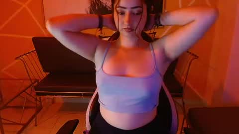 Snapshot of rebeca_dreams chatting on June 20, 8:44 pm Rebeca dreams online show from June 20, 8:44 pm