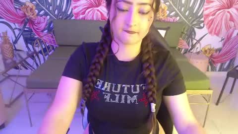 Snapshot of rebeca_dreams chatting on July 9, 10:03 pm Rebeca dreams online show from July 9, 10:03 pm