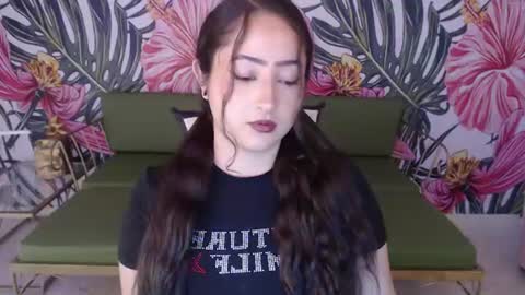 Snapshot of rebeca_dreams chatting on July 21, 8:55 pm Rebeca dreams online show from July 21, 8:55 pm