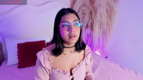 Snapshot of rebeca_taylor_ chatting on February 17, 3:14 am rebeca_taylor_ online show from February 17, 3:14 am