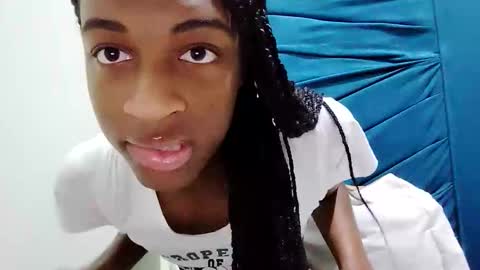 Tu mami Rebecca online show from May 11, 3:12 am