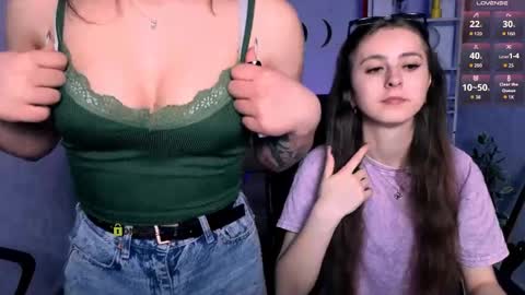 rebecca_smile_ online show from June 2, 7:16 pm
