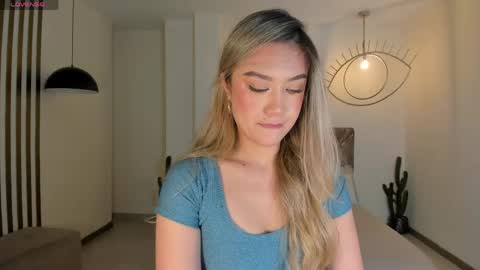 Rebe online show from April 16, 7:58 pm