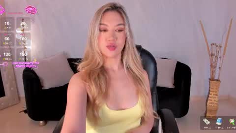 Snapshot of rebeccahudson_ chatting on June 25, 7:51 pm Rebe online show from June 25, 7:51 pm