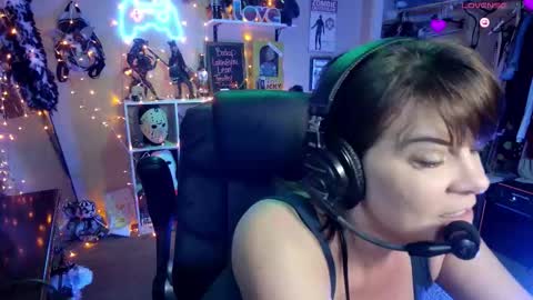 Snapshot of rebeccalovexxx chatting on January 13, 5:13 am Rebecca Love online show from January 13, 5:13 am
