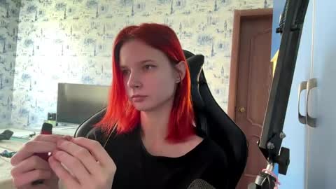 Mary online show from May 2, 9:25 am