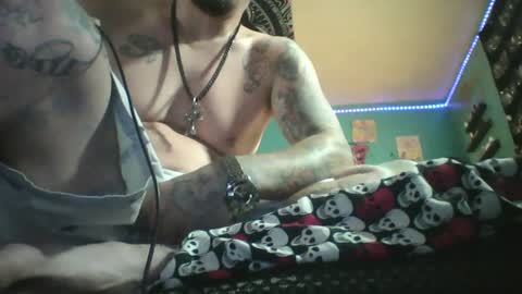 Snapshot of recka810 chatting on July 24, 5:38 am recka810 online show from July 24, 5:38 am