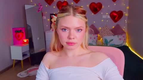 red__candy online show from March 13, 3:18 pm