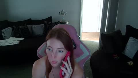 Snapshot of red_firesquirt chatting on March 2, 3:41 pm Red - online show from March 2, 3:41 pm