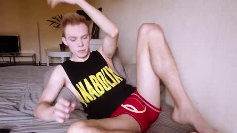 Snapshot of red_guy1 chatting on October 13, 9:09 am Sean Fire online show from October 13, 9:09 am