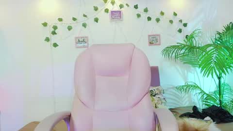 Snapshot of red_haird_lady chatting on May 31, 1:58 am red_haird_lady online show from May 31, 1:58 am