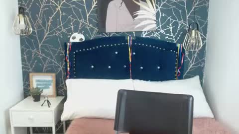 Snapshot of red_liia_tk chatting on July 17, 3:02 am Red Liia online show from July 17, 3:02 am