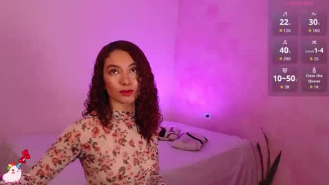 Snapshot of red_velvett0 chatting on September 18, 9:11 am red_velvett0 online show from September 18, 9:11 am