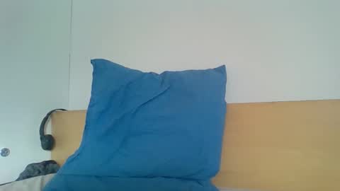 Red online show from November 18, 10:41 am