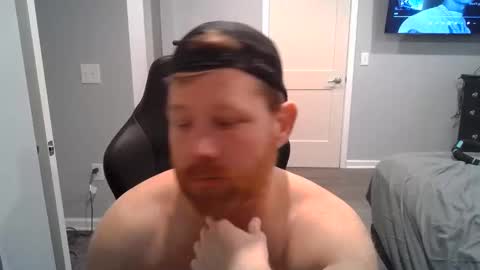 Snapshot of redbeardready4u chatting on March 15, 9:32 pm Redbeardready4u online show from March 15, 9:32 pm