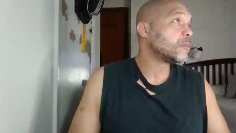 Redbone online show from February 8, 1:25 pm