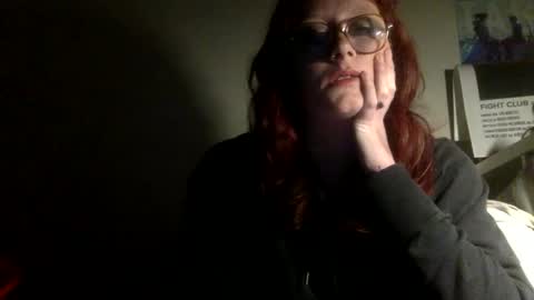 Snapshot of redcassie666 chatting on March 27, 2:39 am redcassie666 online show from March 27, 2:39 am
