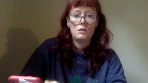 Snapshot of redcassie666 chatting on April 1, 3:09 pm redcassie666 online show from April 1, 3:09 pm