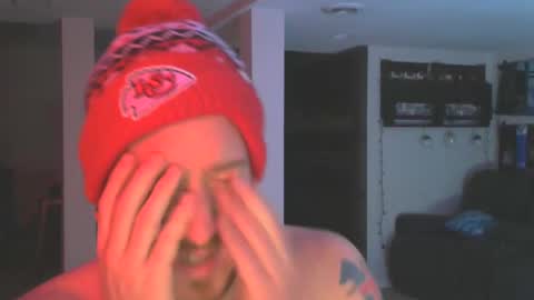 Snapshot of reddawg14 chatting on February 2, 4:05 am reddawg14 online show from February 2, 4:05 am