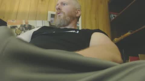 theredhead4fun online show from April 13, 3:34 am