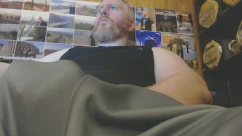 theredhead4fun online show from June 26, 3:22 am