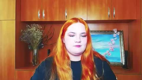 Snapshot of redhotqueen1 chatting on April 28, 12:10 pm Rina online show from April 28, 12:10 pm