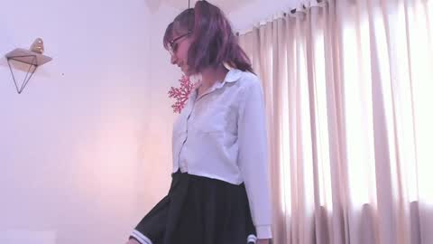 Snapshot of redmeloddy chatting on January 9, 7:18 pm Meloddy online show from January 9, 7:18 pm