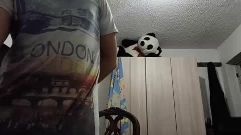 Snapshot of redsoul951869 chatting on September 22, 4:14 am RedsoulReaver online show from September 22, 4:14 am