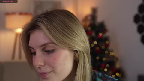 JessyinCherri yang online show from December 21, 1:21 pm