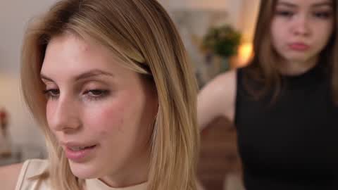 JessyinCherri yang online show from December 28, 1:49 pm