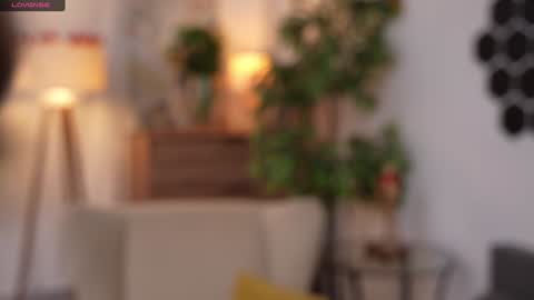 JessyinCherri yang online show from January 20, 10:40 am