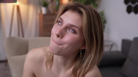 JessyinCherri yang online show from February 7, 4:24 pm