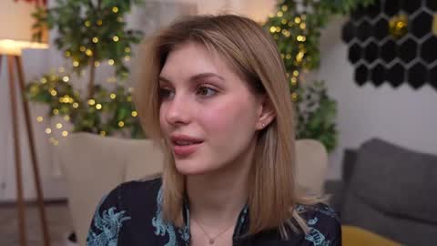 JessyinCherri yang online show from February 21, 7:12 am