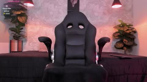 Regan online show from February 13, 8:38 pm