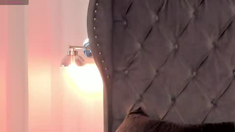 Snapshot of regina_noctixx chatting on June 16, 7:00 am Regina online show from June 16, 7:00 am