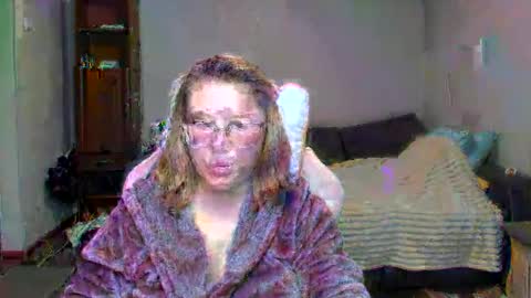 Regina online show from January 17, 6:33 pm