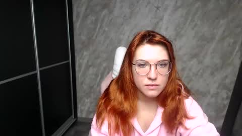 Regina online show from February 4, 2:28 am