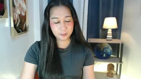 Snapshot of reginethegoddess chatting on April 21, 4:34 pm regine online show from April 21, 4:34 pm