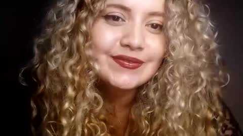 Snapshot of rei_chan26 chatting on December 21, 10:50 am Tania Nixx online show from December 21, 10:50 am