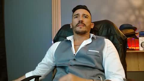   REIKO  online show from March 8, 2:04 am